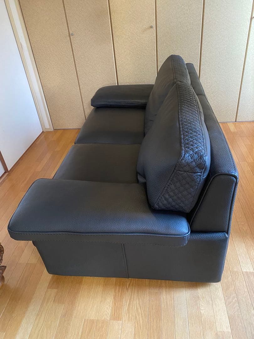 【展示品】ケルビン　ジョルマーニ　黒総革　購入約50万円　高級ソファ　美品