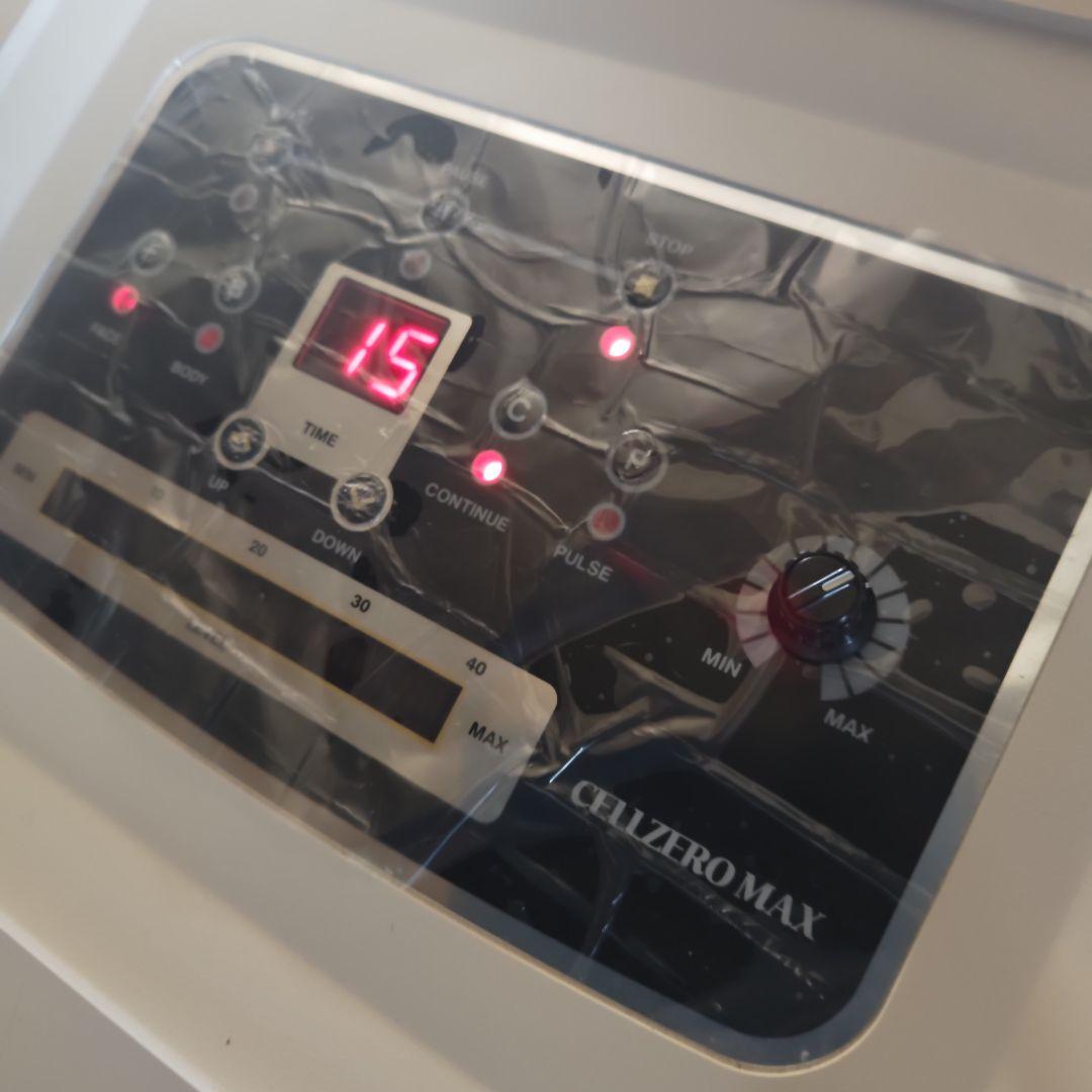 【美品】じぶんde エステ セルゼロマックス 作動良好 ダイエット 美容器具