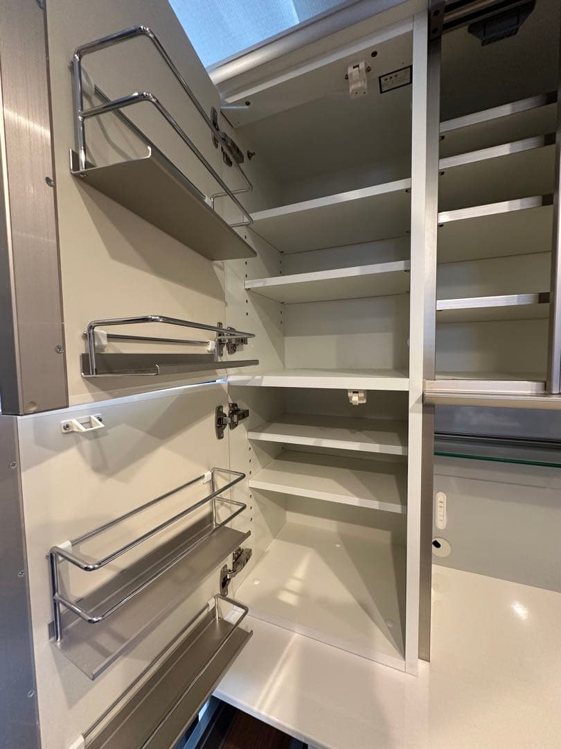 綾乃製作所　AXベイシス　パールホワイトキッチンカウンター　8月2日20時まで