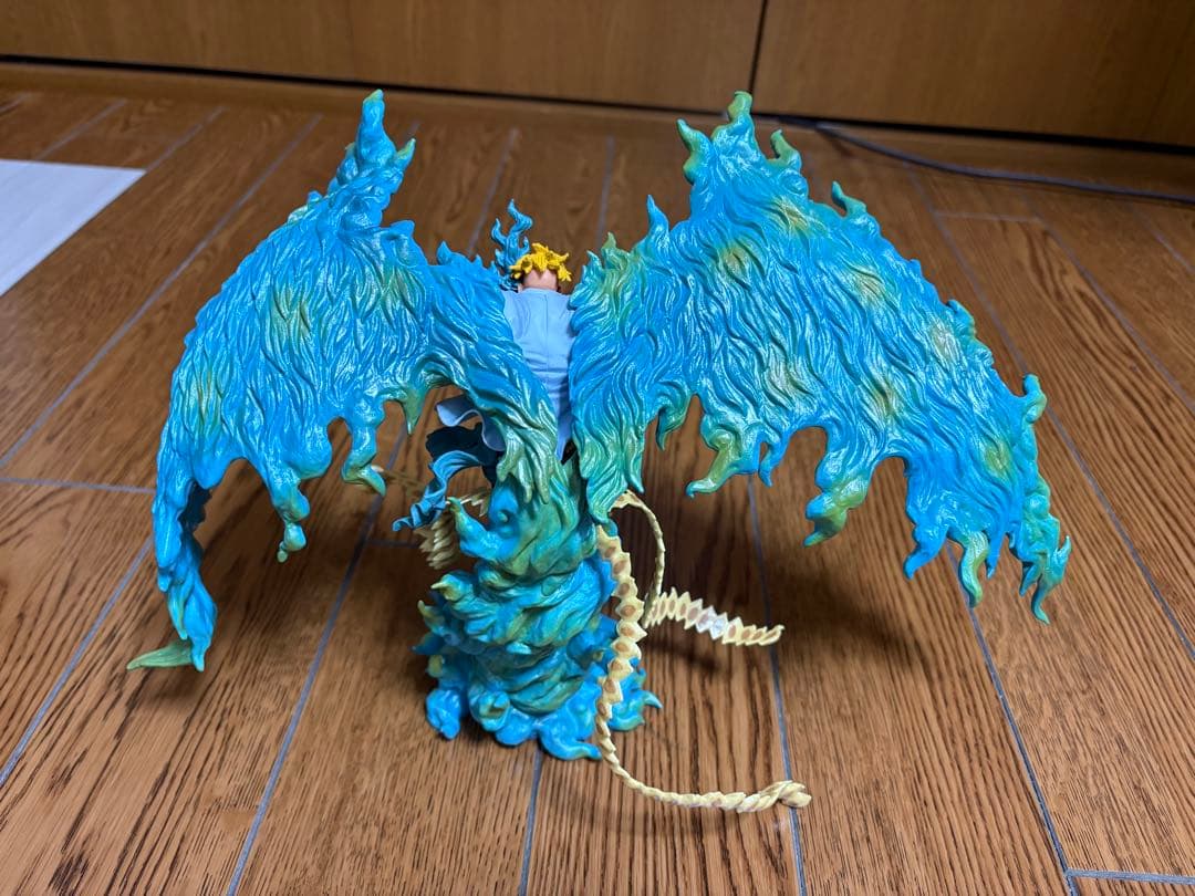 ワンピース　マルコ　フィギュア　ラストワン　悪魔を宿す者達