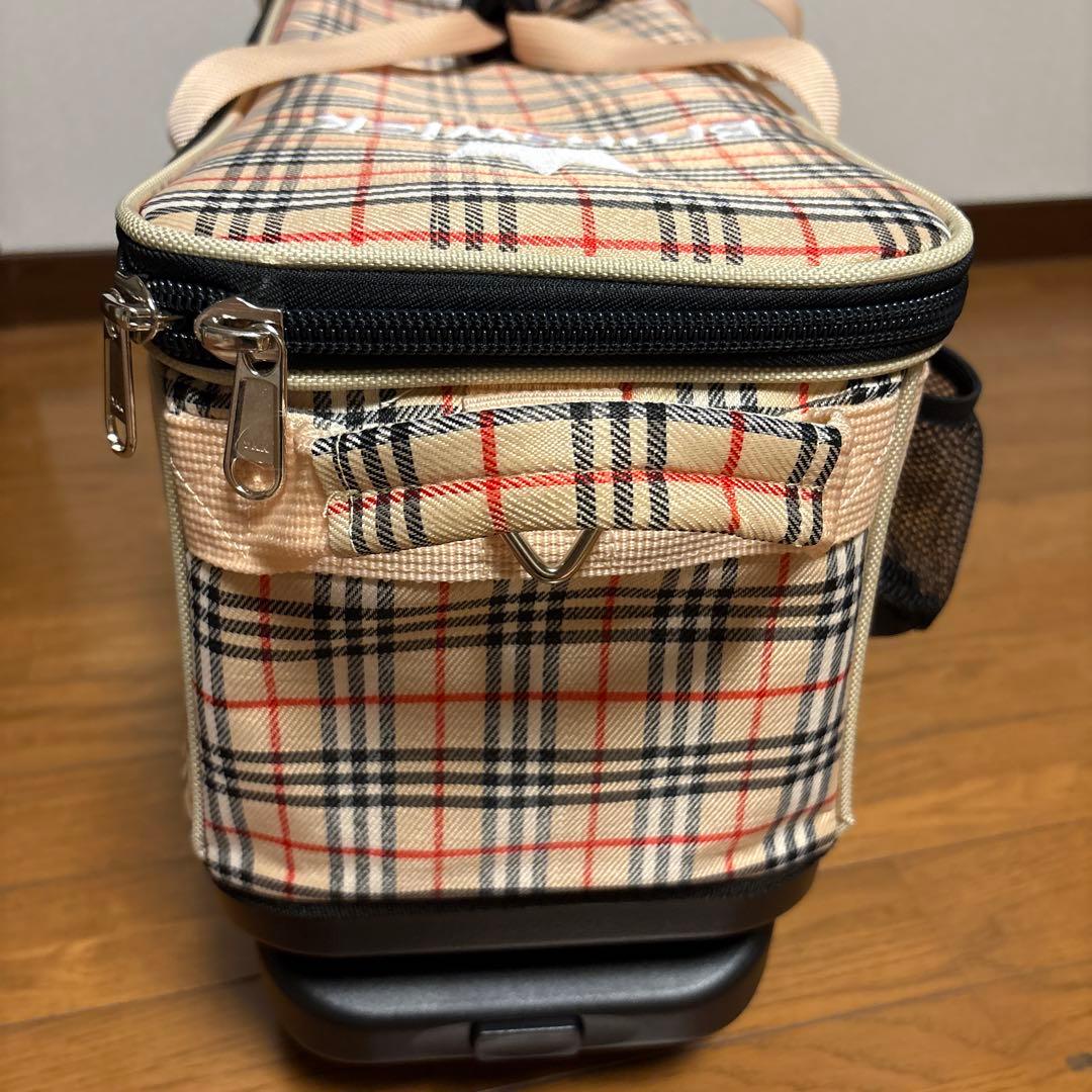 ほぼ新品⭐︎DV8 トリプルローラーバック