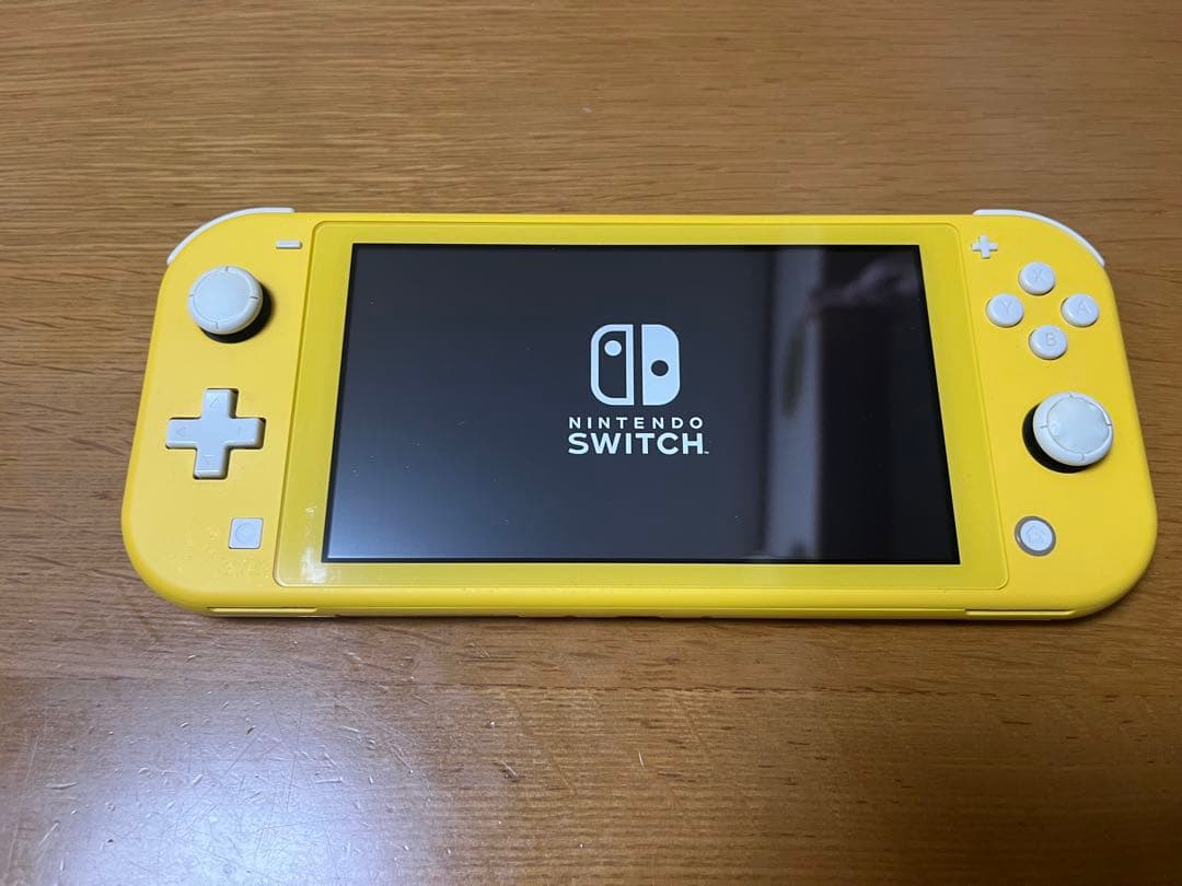 Nintendo Switch Lite イエロー 箱付き 商品説明必読