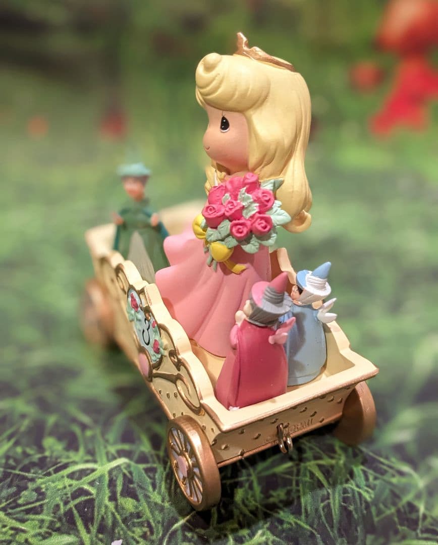 ディズニー　ショーケース　プレシャスモーメンツ　バースデーパレード　オーロラ姫