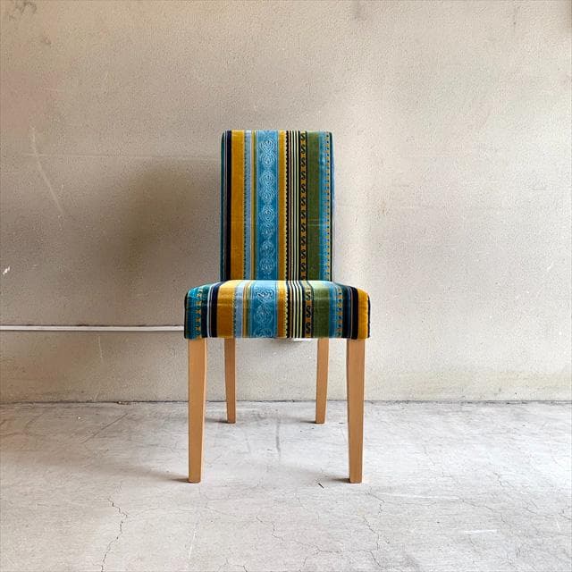 KAREのエコノベリーブリティッシュダイニングチェア①