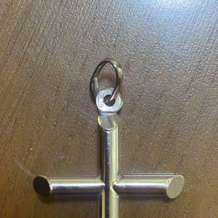 UNOAERRE ウノアエレ　ペンダントトップ　クロス　K18