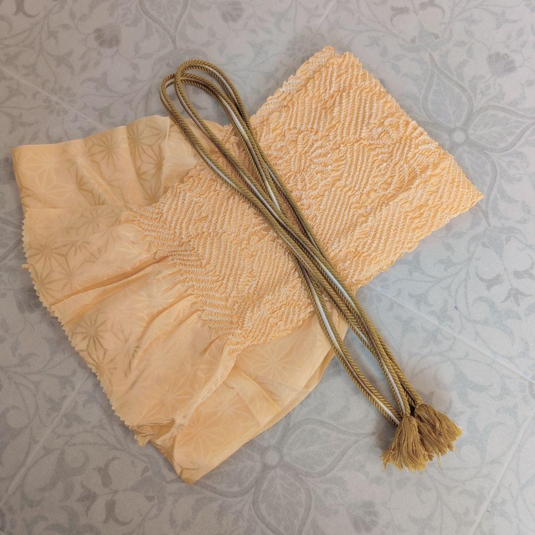 紬　帯締め帯揚げ　3点セット　着物　正絹　花　カラフル　色彩　白地　しつけ糸D2