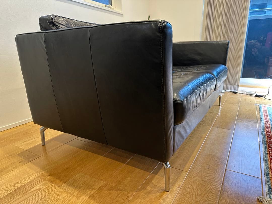 (Abcdefgeo) BoConcept 黒いレザーソファ (世田谷区)