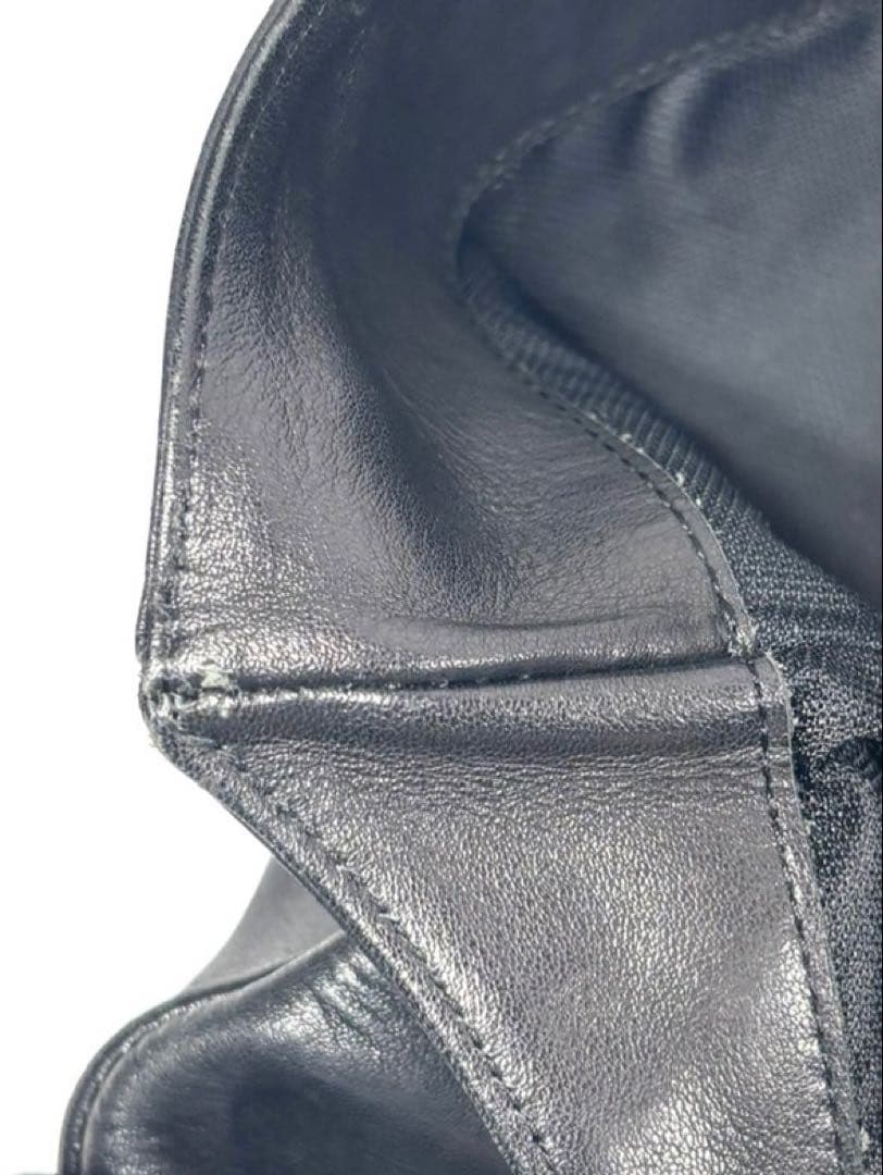 IM product（アイムプロダクト）イッセイミヤケ　レザー　ショルダーバッグ