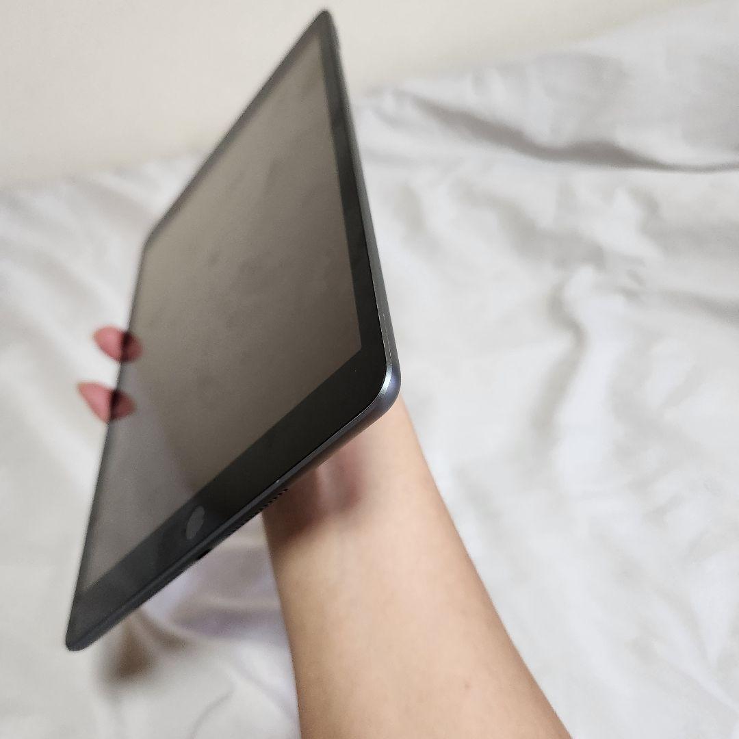 Apple iPad 第７世代 32GB バッテリー容量97%