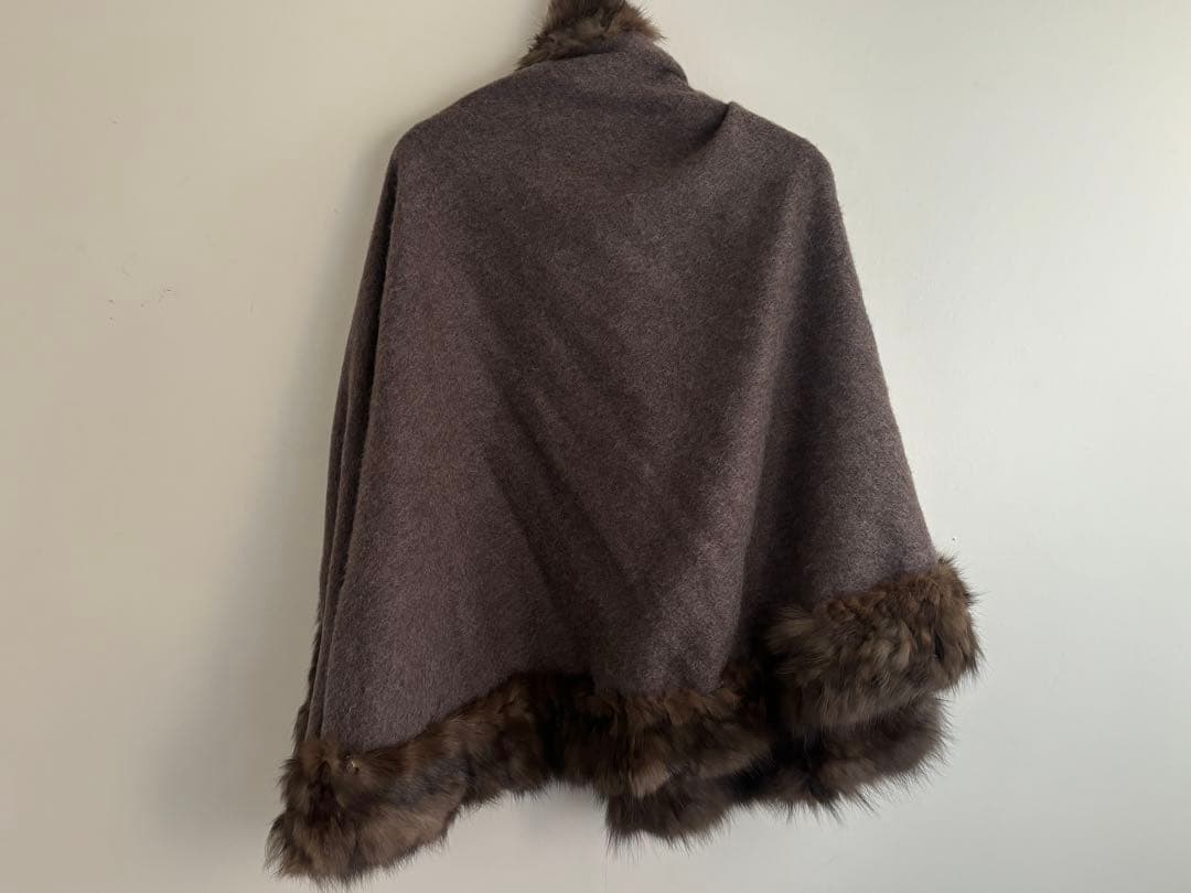 Faviora MOONBAT カシミヤ　ケープ　リアルファー　ファビオラ　最終