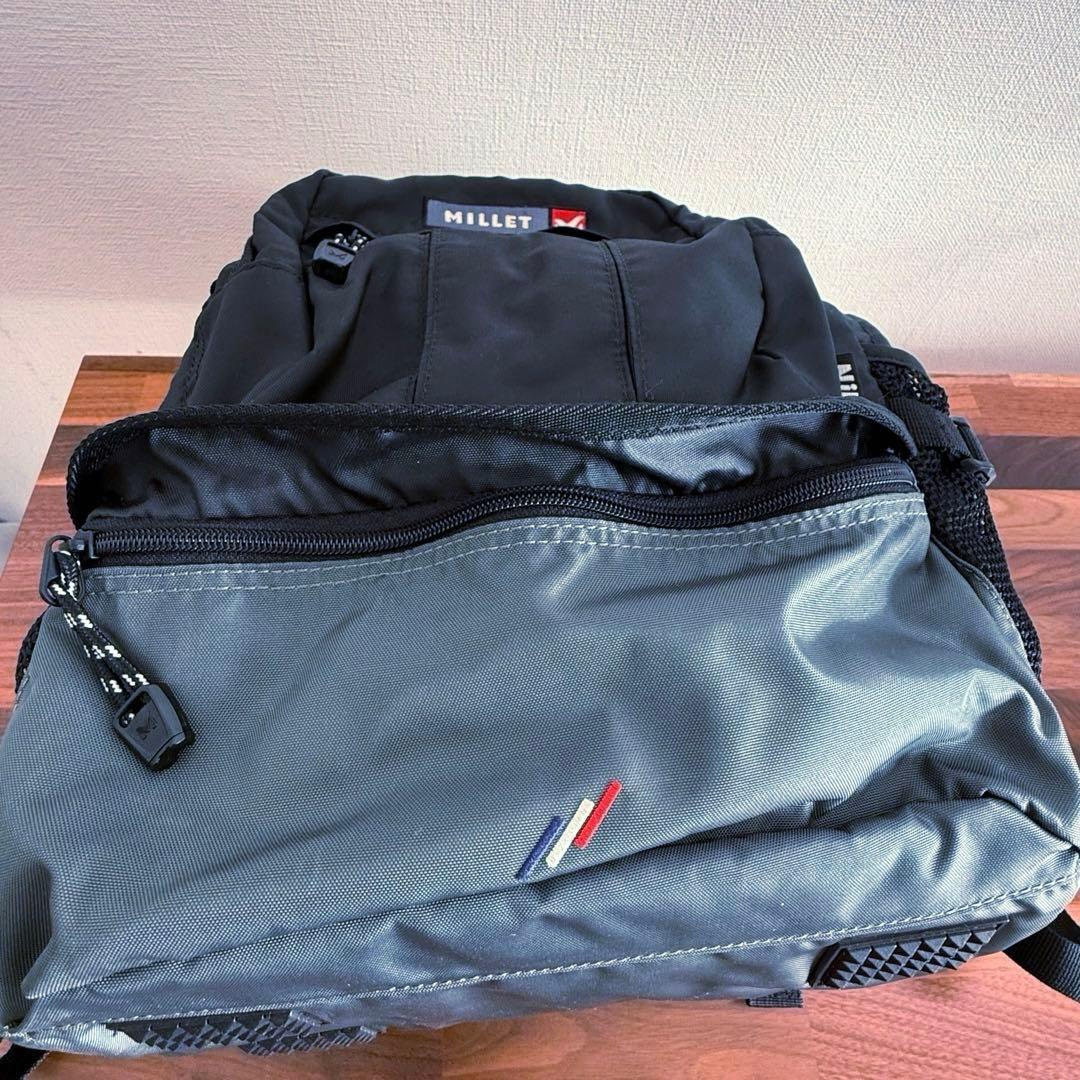 Nikon×MILLETコラボ カメラリュック 黒/グレー