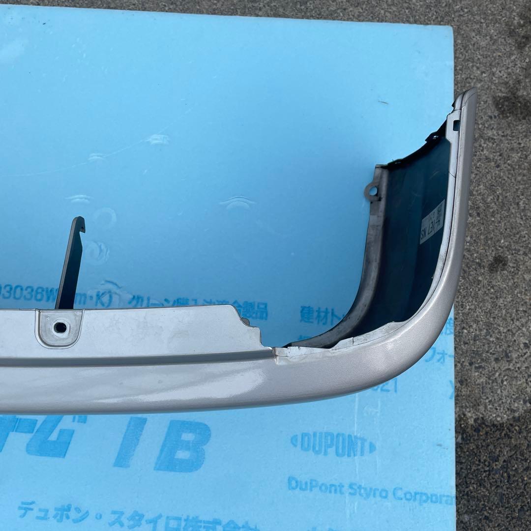 ハイエース　純正　リアバンパー　シルバー　標準