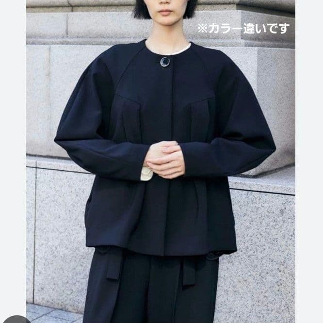 美品 エンフォルド 定価4万2千 タックソリッドジャケット 36 ネイビー 近年