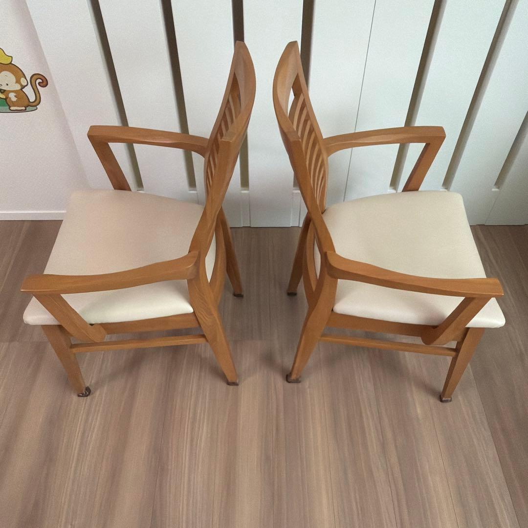 2脚値段！ニトリ ダイニングチェア ロレイン2 肘付き ライトブラウン　オシャレ