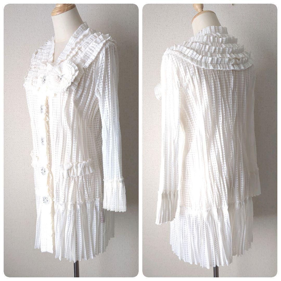 NOKO OHNO/ノコオーノ　美品　羽織り　　ビジュー　ジャケット　プリーツ