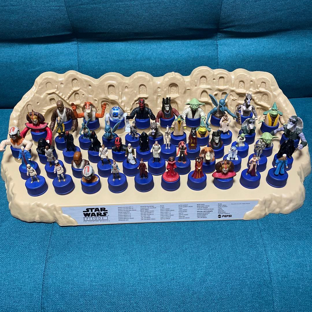 スターウォーズ エピソード1ボトルキャップ フルコンプ コレクションステージ付き