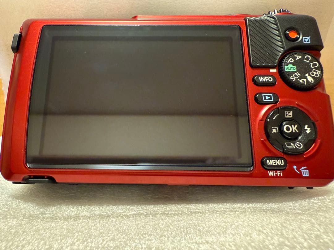 OM SYSTEM TG-7 コンパクトデジタルカメラ