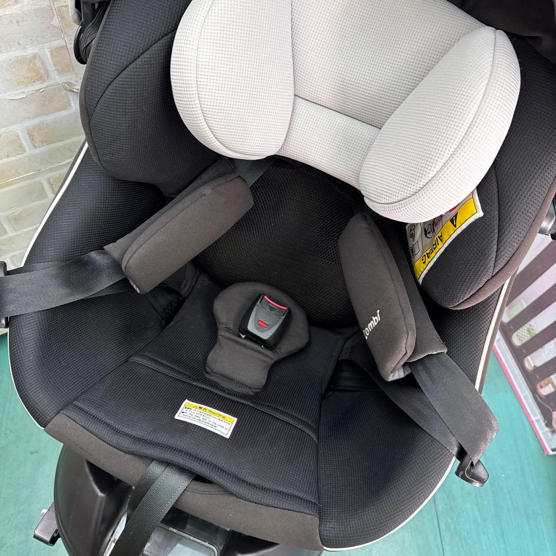 コンビ　チャイルドシート isofix クルムーヴスマート　エッグショック