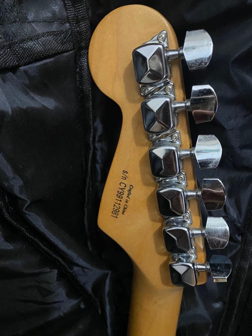 Squier ストラトキャスター スクワイア エレキギター Fender