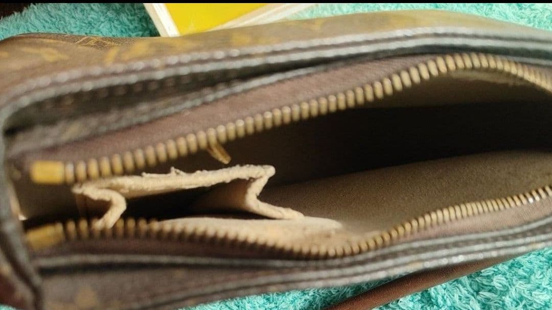 LOUIS VUITTON ルイ・ヴィトンM51146モノグラム ルーピングMM