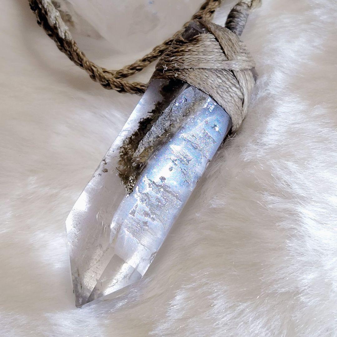 エンジェルレルムレイ✨クリスタルペンダント激レア 高波動石 高透明 虹入ガーデン