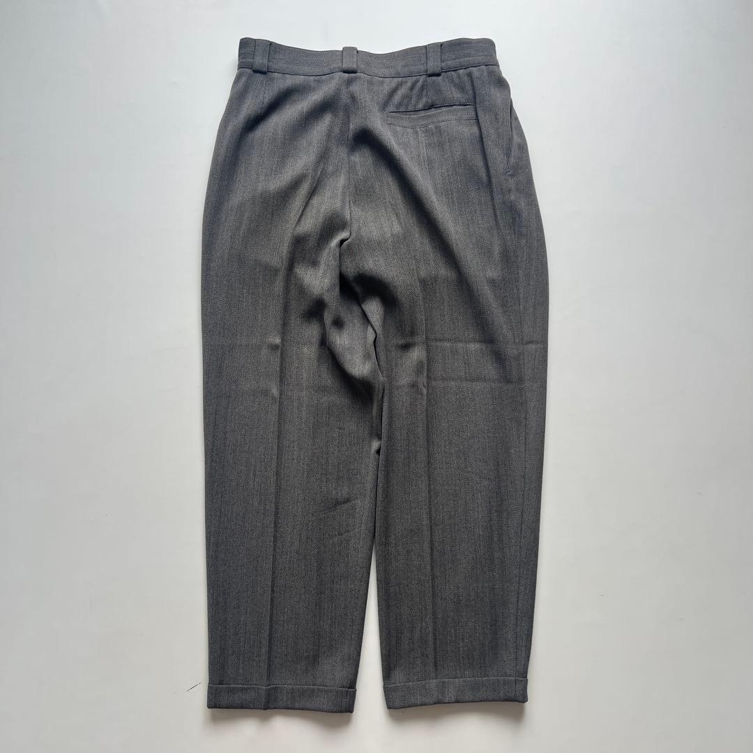 ジャンニヴェルサーチ ストライプ セットアップ メデューサボタン C265