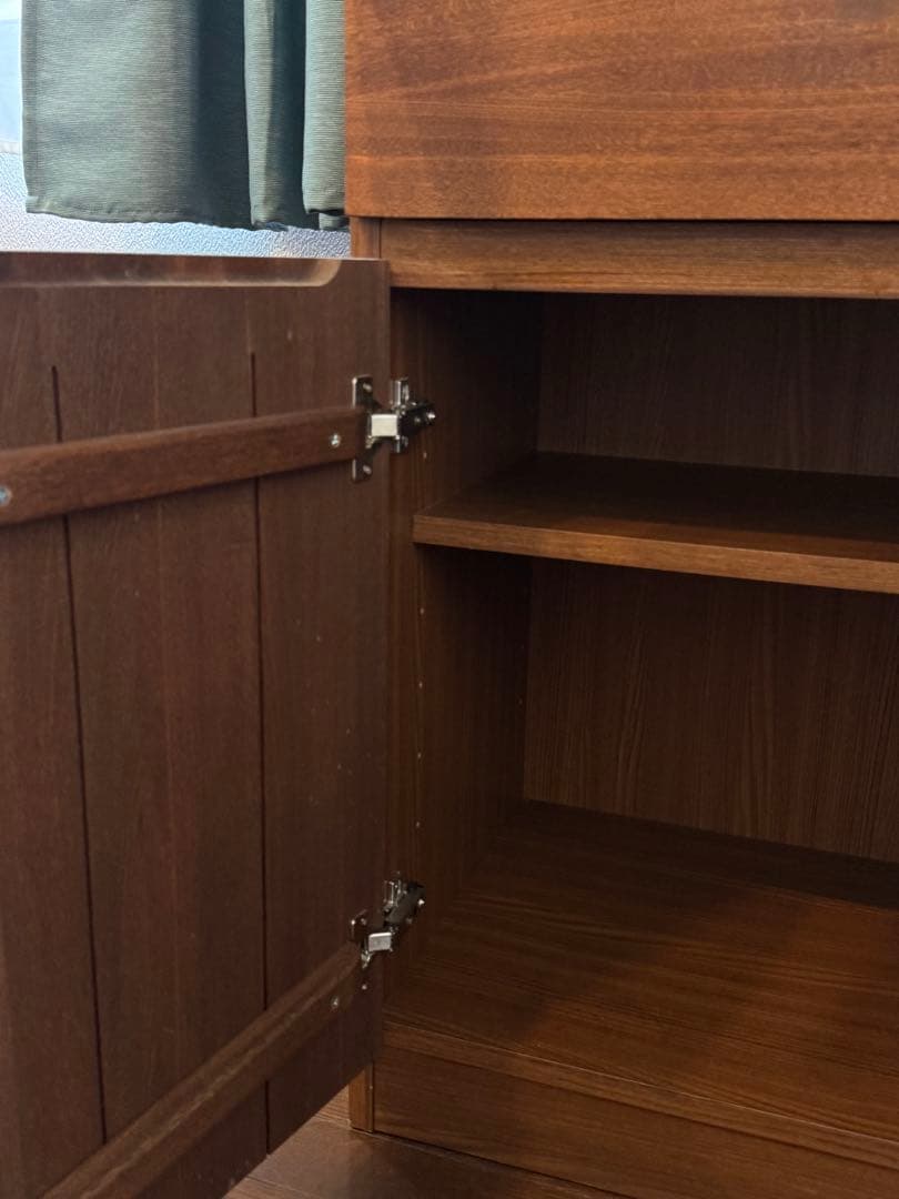 unico ストラーダ（木枠）食器棚／カップボード　※前面無垢材