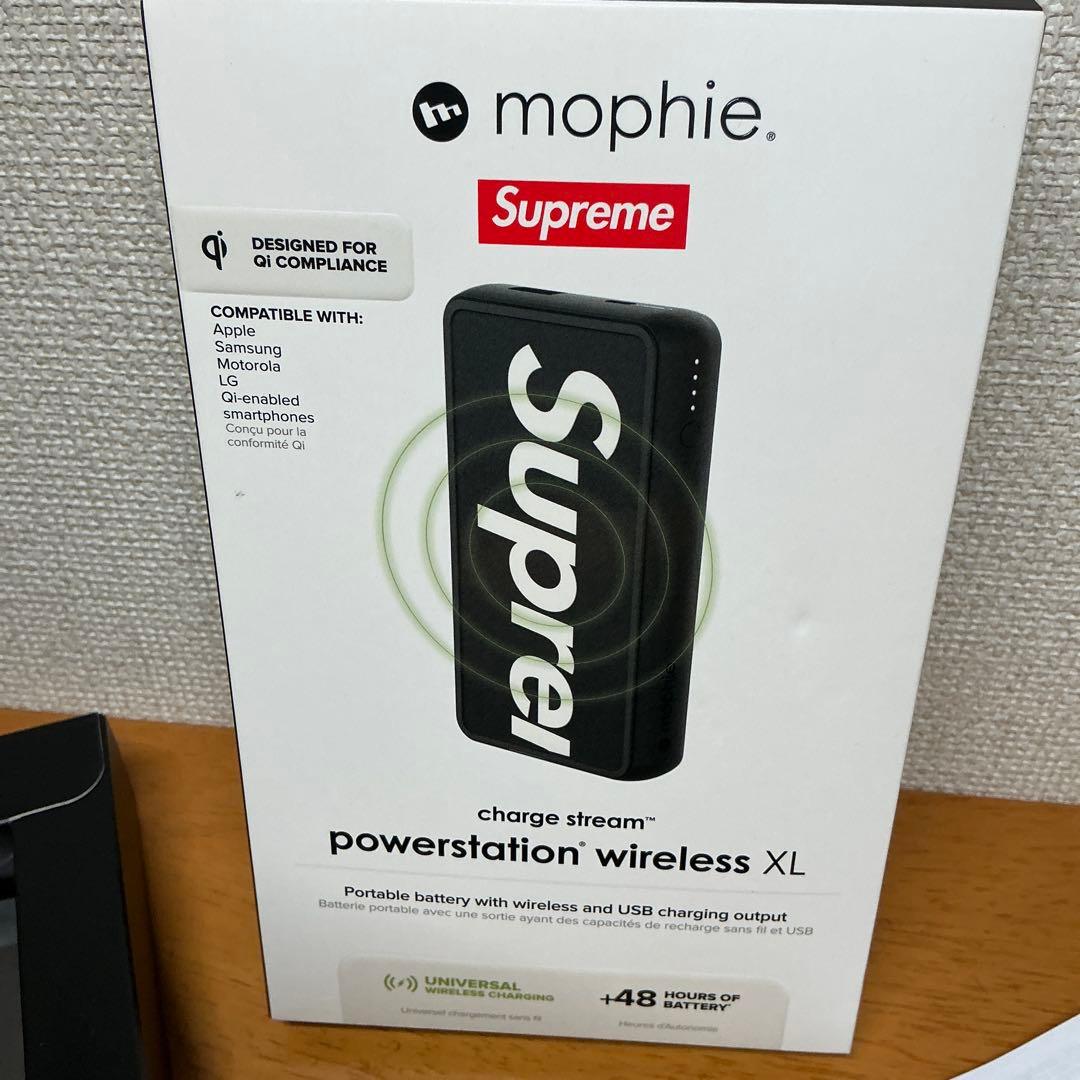 スマホアクセサリー Supreme/mophie powerstation wireless