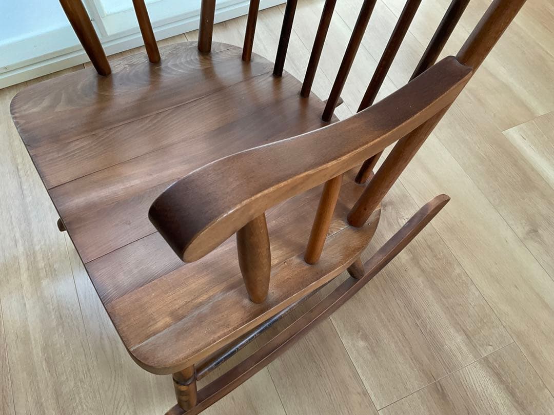 ロッキングチェア　アームチェア　揺り椅子　古家具　アンティーク家具