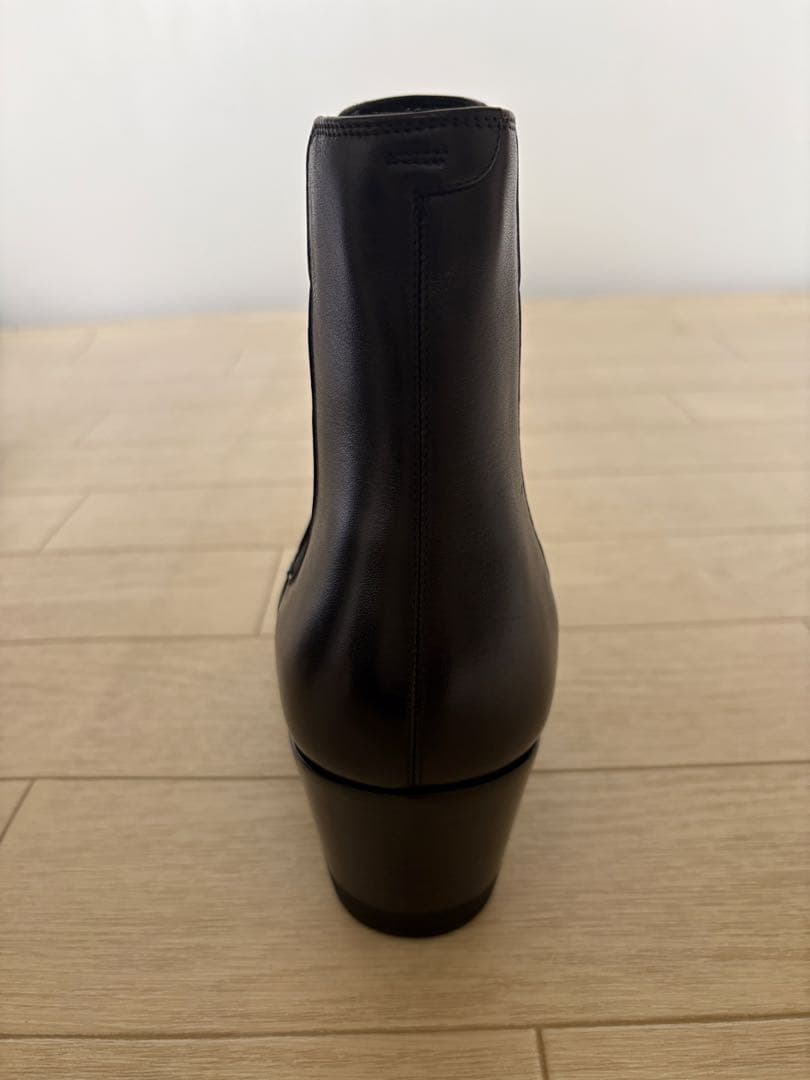 セリーヌ　カマルグバイカーチェルシーブーツ