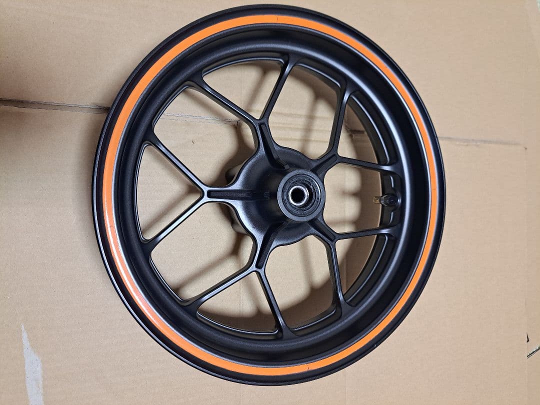 2020年型　JC 75 グロム　ホイール