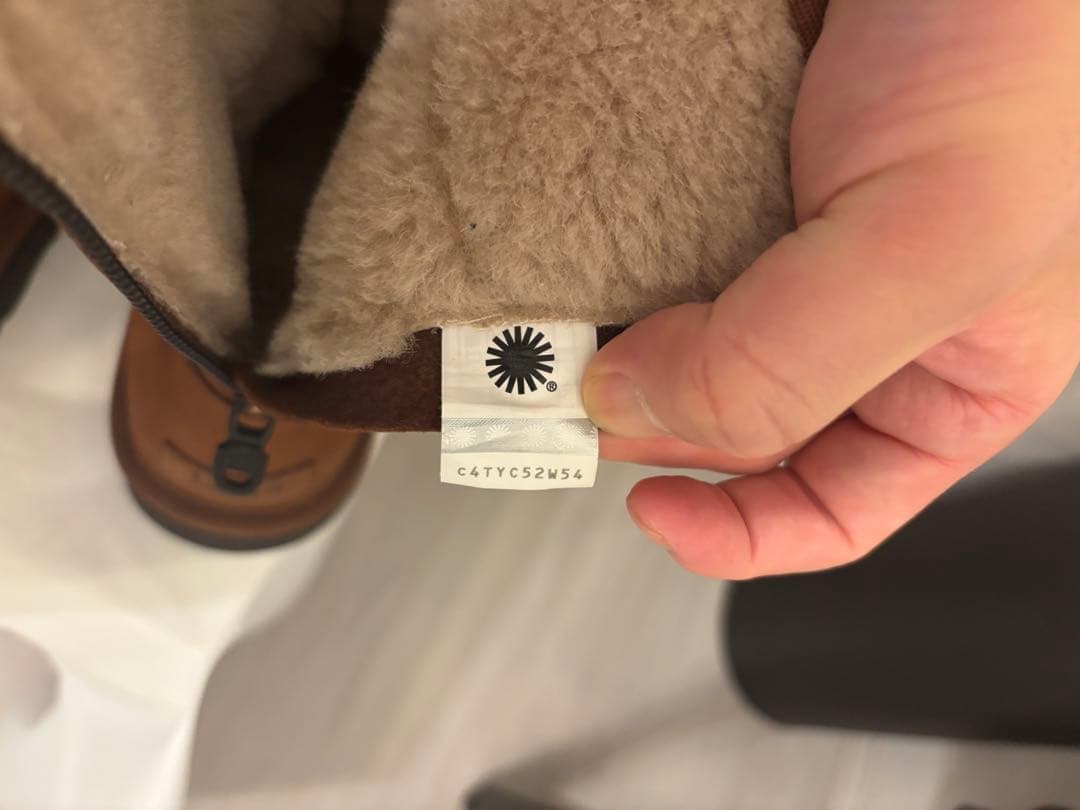 【ナガノ】UGG x ホワイトマウンテニアリング ムートンブーツ