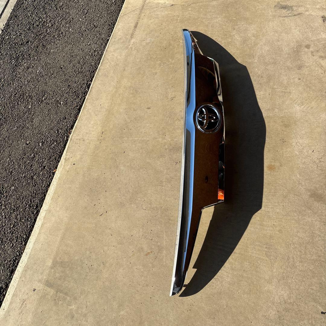 アルファード　30後期　純正リアガーニッシュ