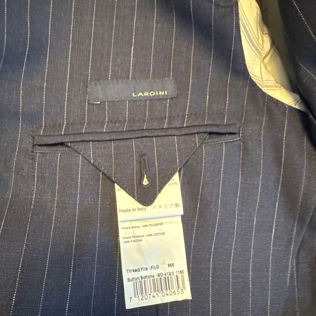 ラルディーニネイビーストライプスーツ美品52