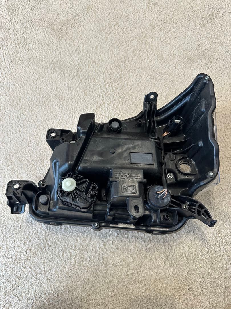 ダイハツ　ハイゼット　S321V 純正　右　ヘッドライト