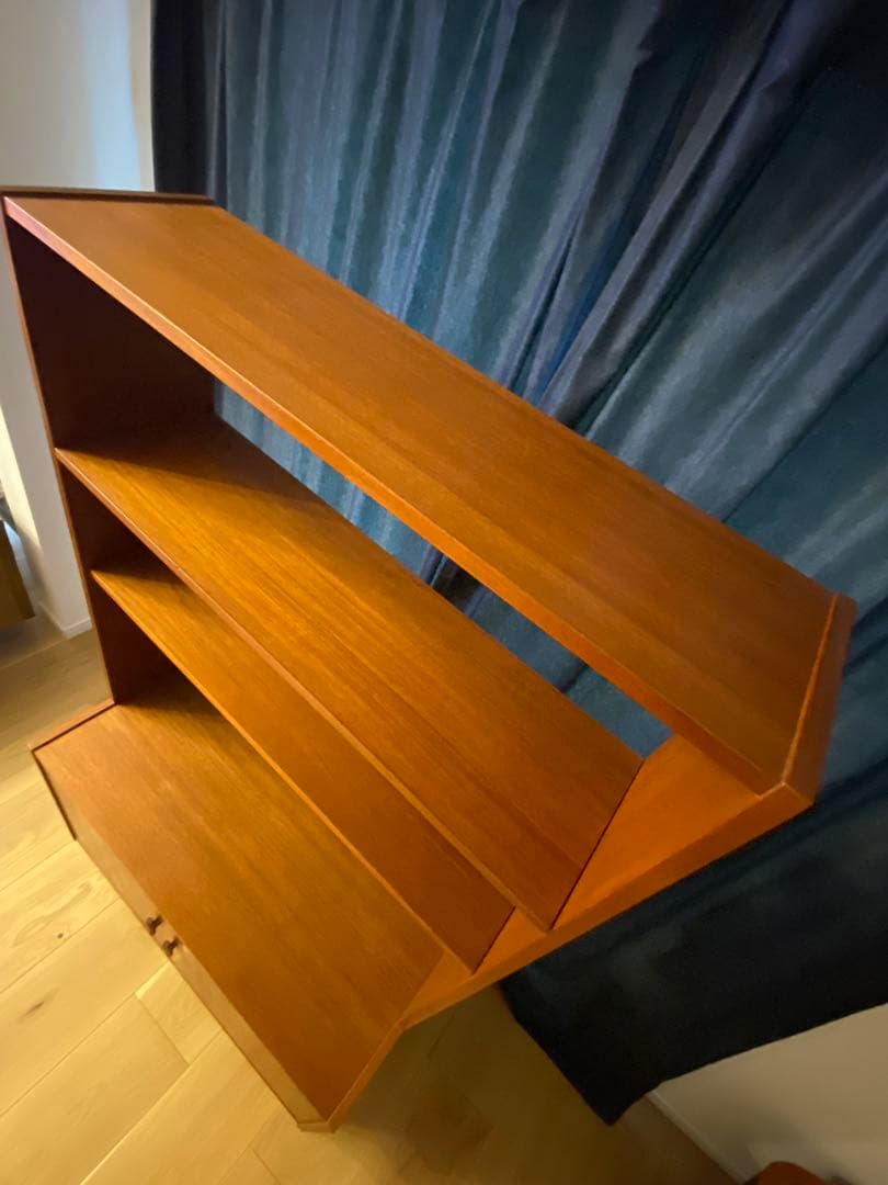 北欧ヴィンテージ家具 木製キャビネット チーク材 スウェーデン