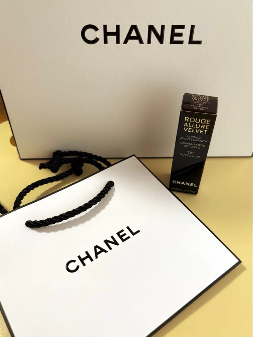 【新品未使用】ルージュ アリュール ヴェルヴェット ルージュ ヌワール 387