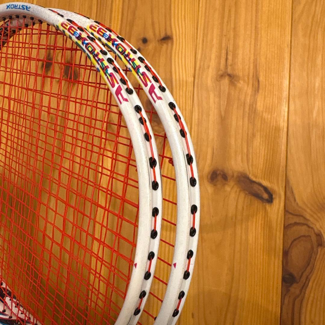 YONEX ASTROX 33 バドミントンラケット 2本セット
