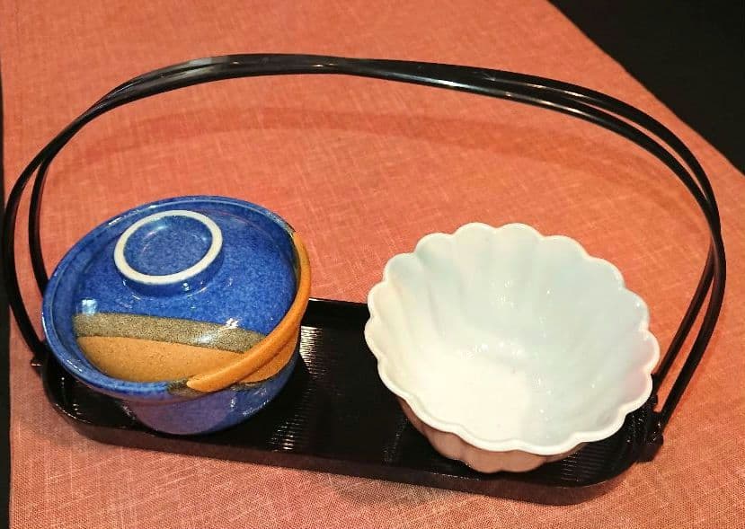 ⬛ホテル・旅館気分で豪華に演出 【華やか置台３組セット】５種類計４小鉢皿グラス付