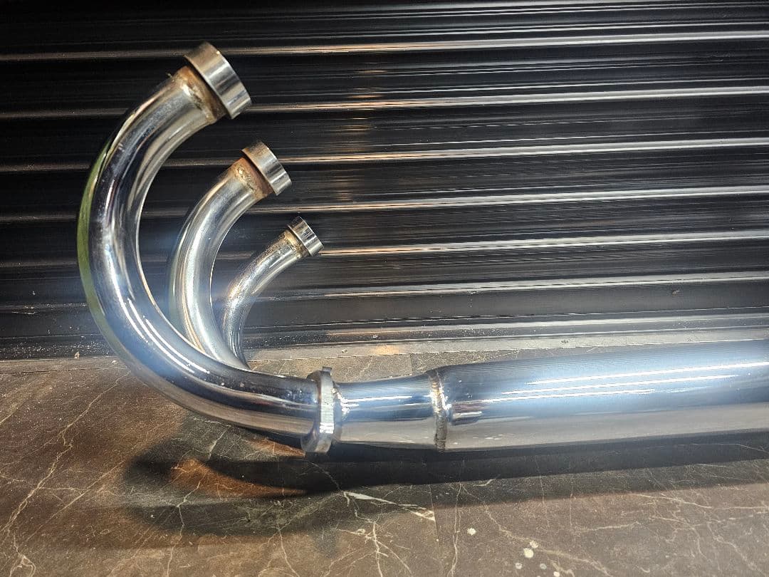 ☆ りゅう　☆　GT750　集合管マフラー