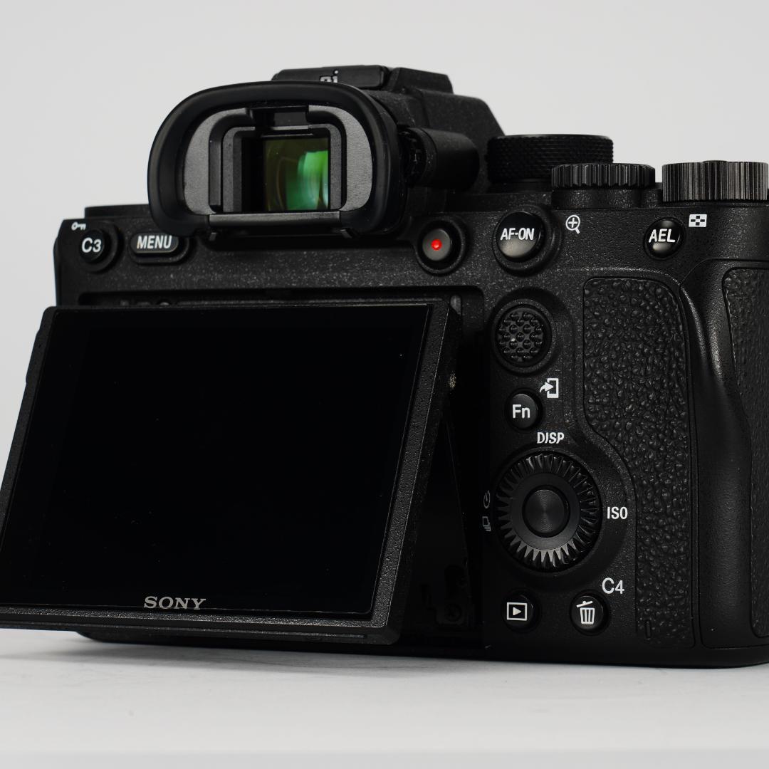 【圧倒的解像力】未使用級/SONY/α7R IV/4068回/バッテリー2個