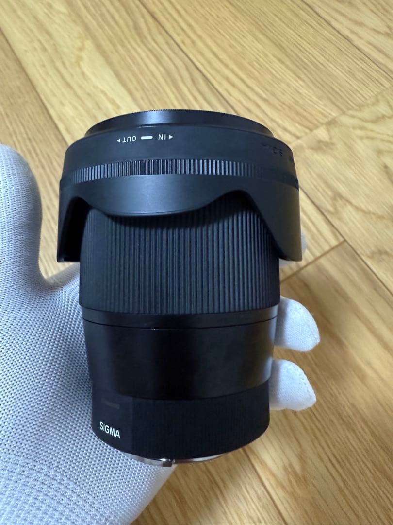 【美品】【箱説明書付き】SIGMA 18mm F1.4 DC DN レンズ