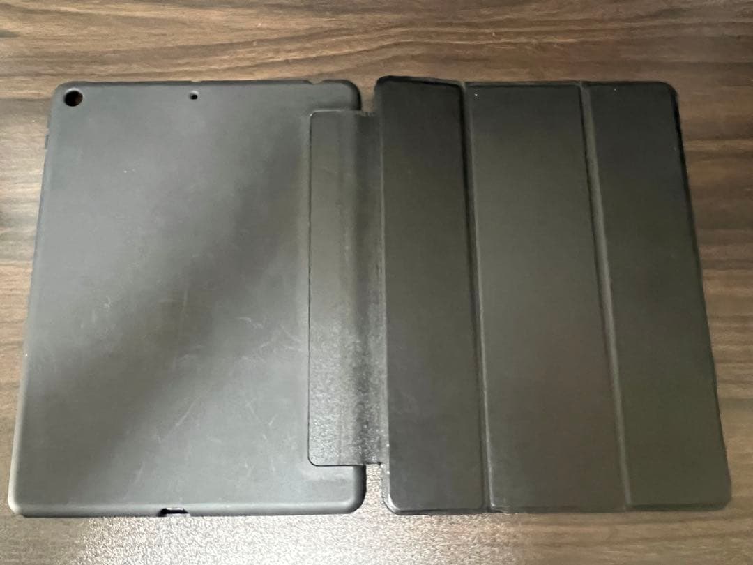 iPad 第9世代64GBスペースグレー（ケース・フィルム・pencil付属可）