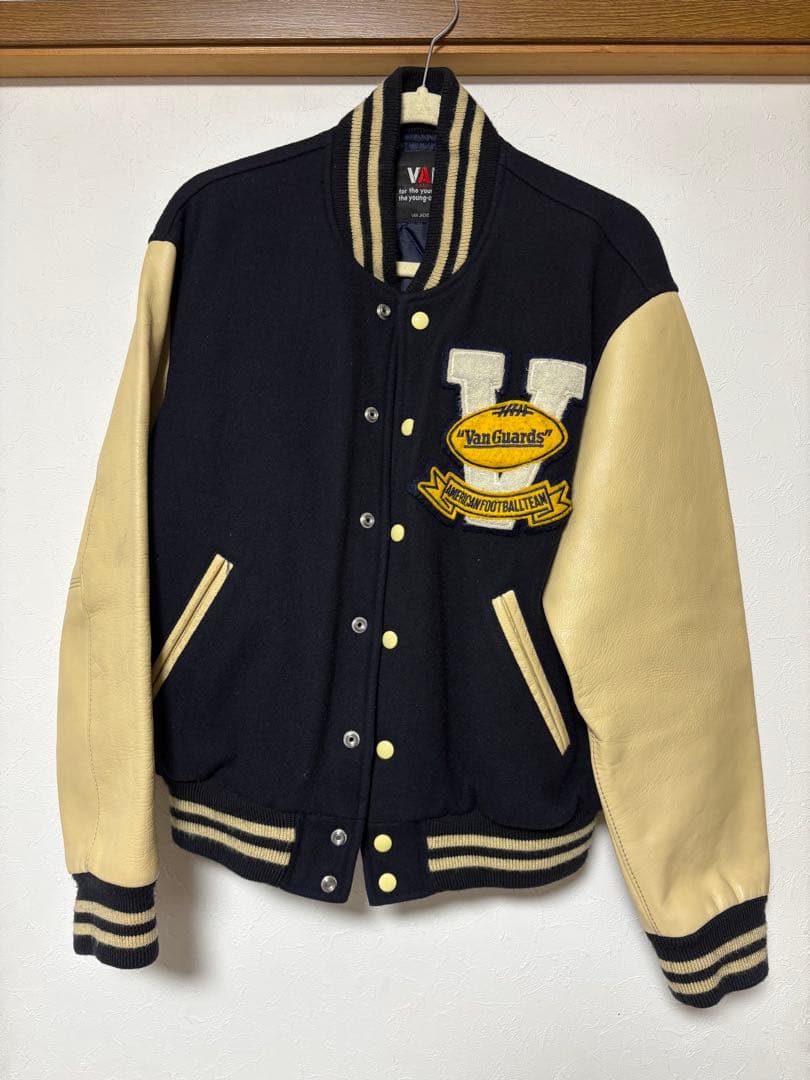 VAN JAC スタジャン ネイビー/ベージュ