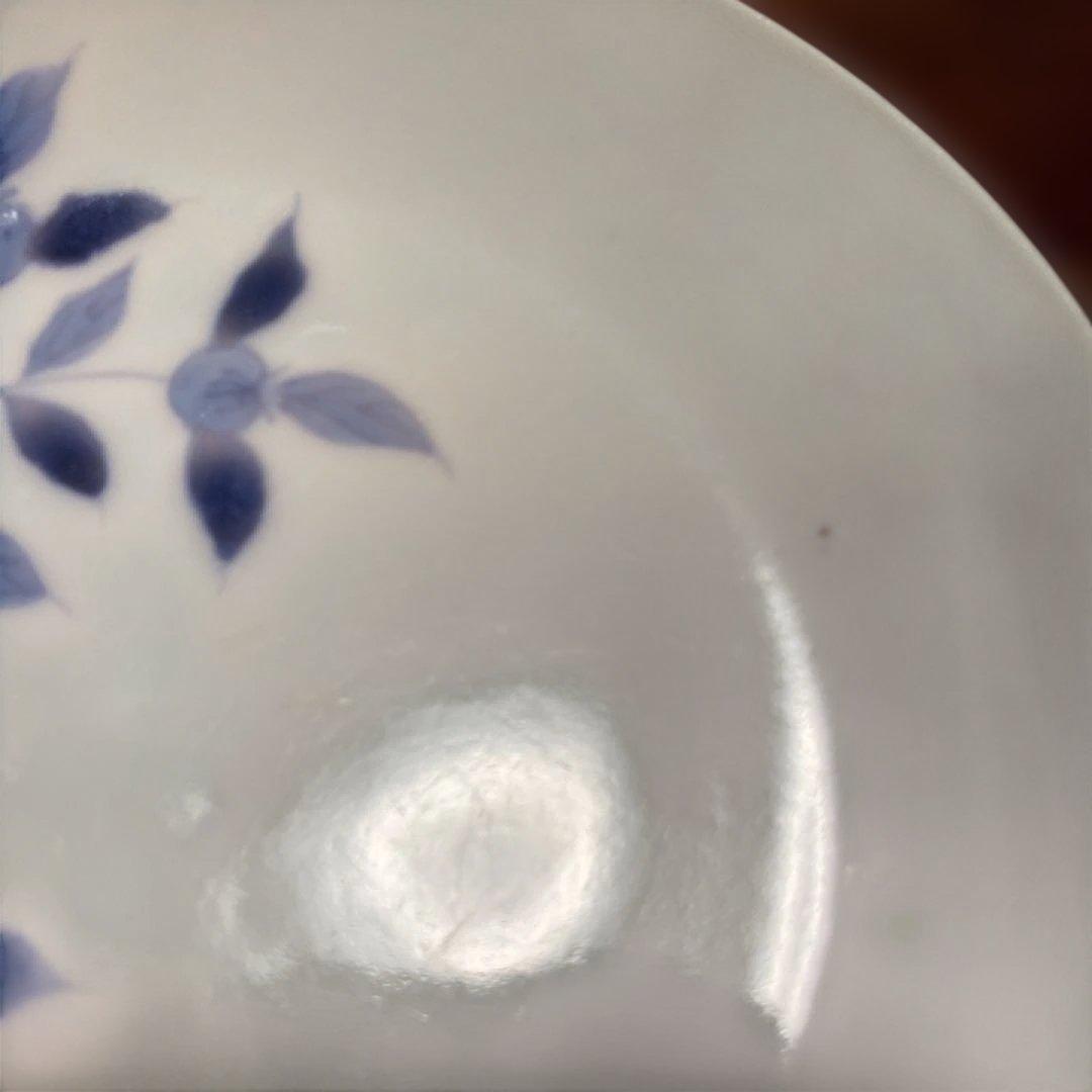 染付、鳥と植物の陶磁器丸皿,戦前、嘉祥製