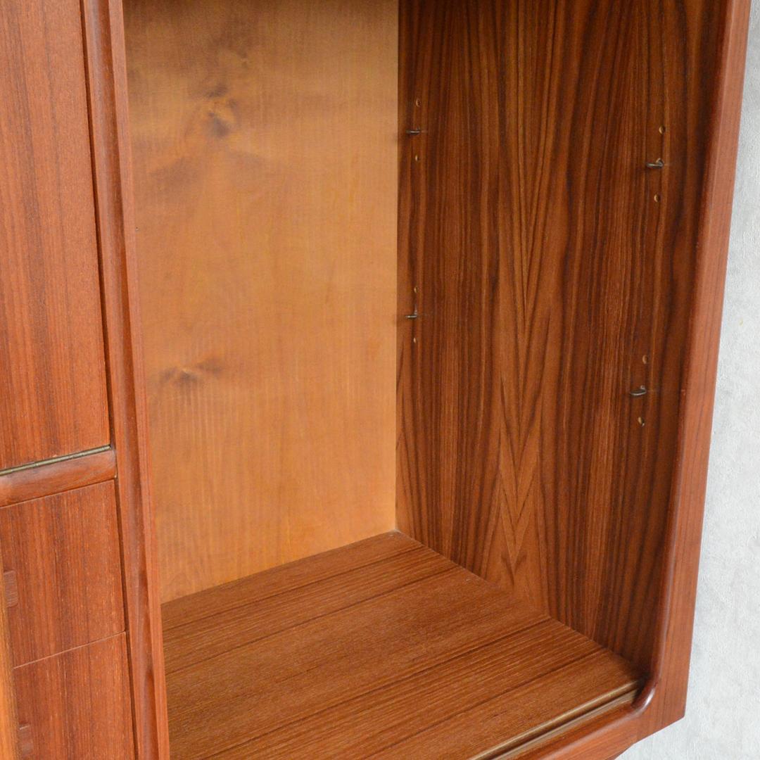 デンマーク 北欧ヴィンテージ チーク ローズウッド サイドボード キャビネット