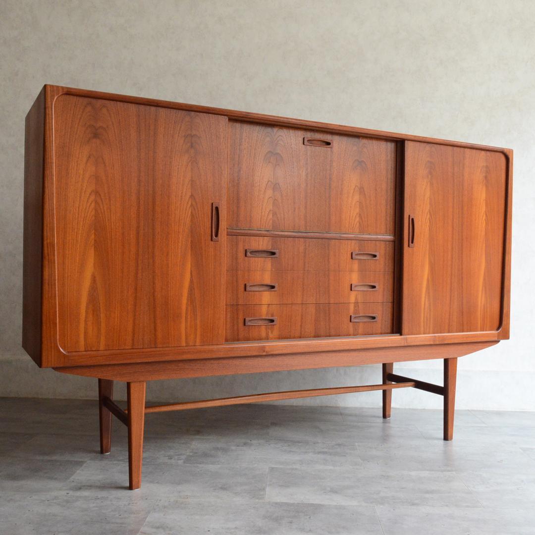 デンマーク 北欧ヴィンテージ チーク ローズウッド サイドボード キャビネット
