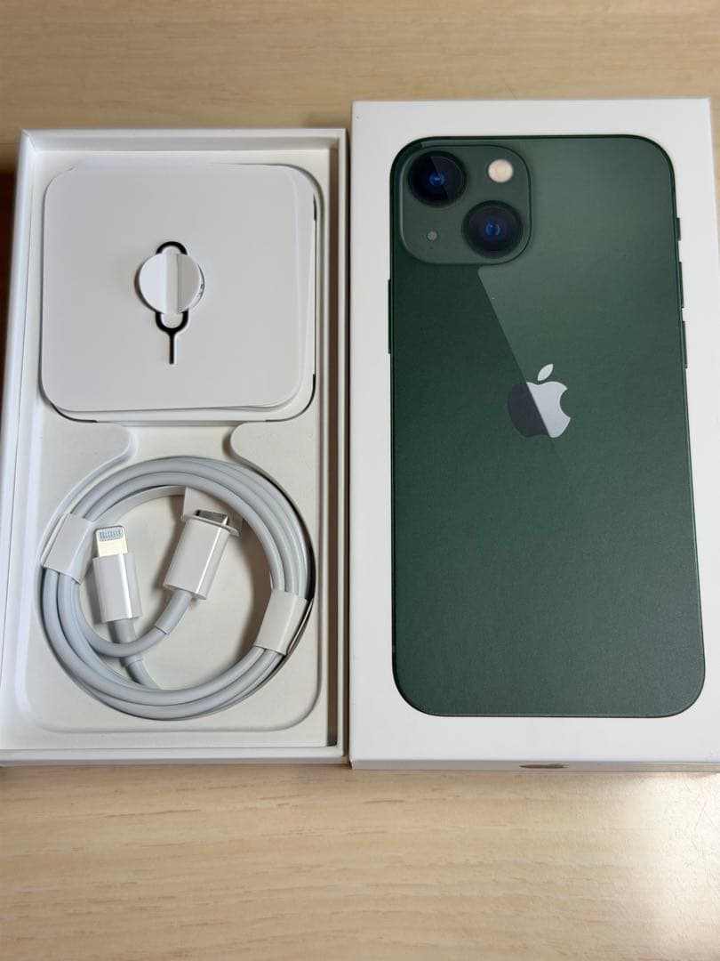 箱ケーブル付￼￼￼ Apple iPhone13mini 256GBグリーン