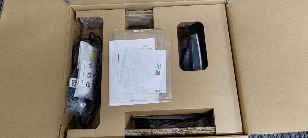 BenQ WXGA対応 超短焦点プロジェクター MW853UST+