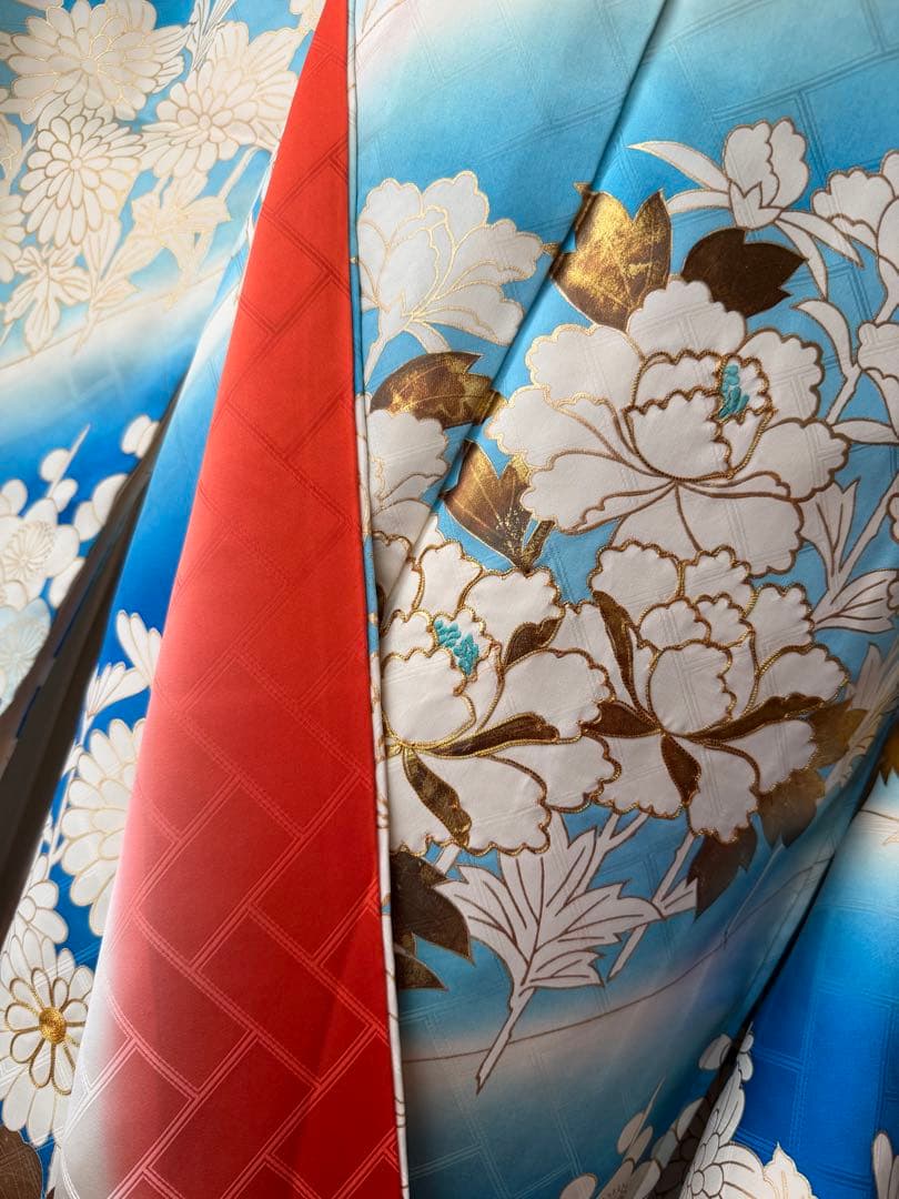 振袖フルセット アイボリー×ブルーグラデ 金箔金駒刺繍